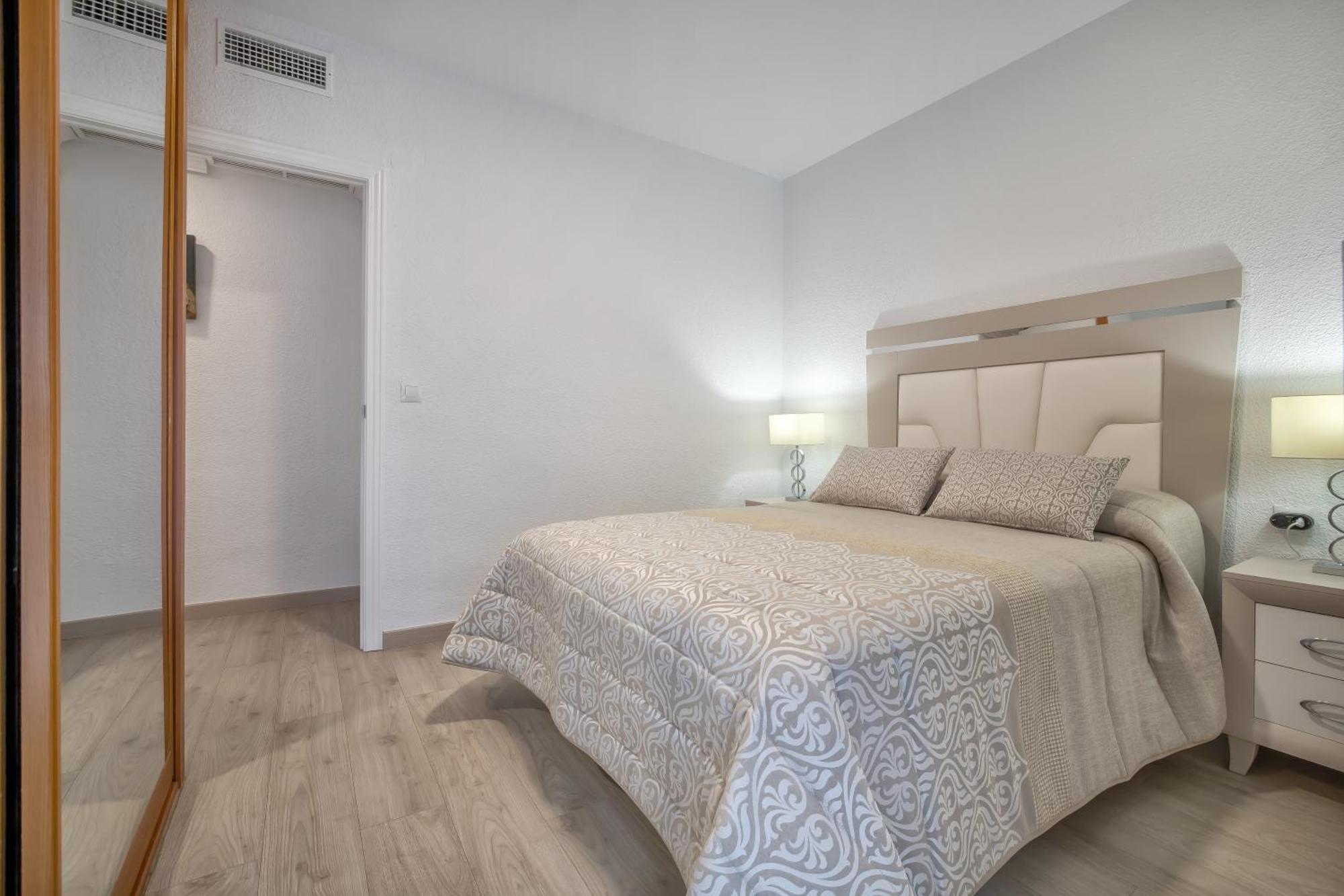 Apto Vallellano Junto Al Casco Historico & Parking Incluido Кордова Экстерьер фото